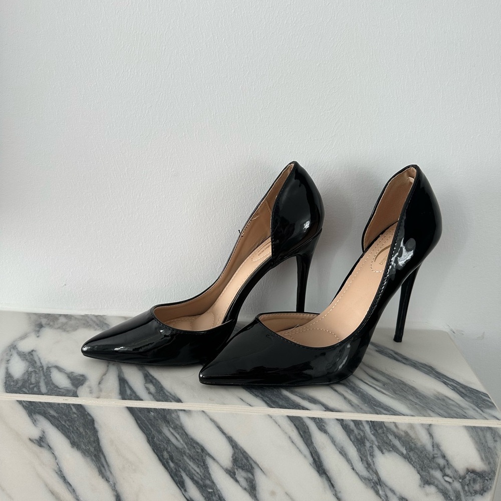 Black Stiletto Heels